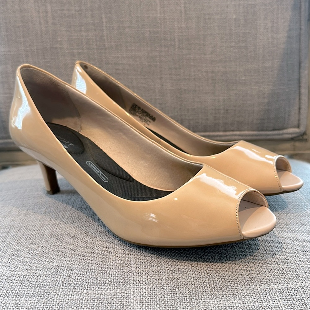 Rockport Comfort Womens Finula Peep Toe Heels Rose Cloud Nude Patent Size 9.5